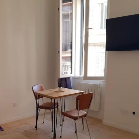 Central And Comfortable Studio, Near Train Station Marsylia Zewnętrze zdjęcie