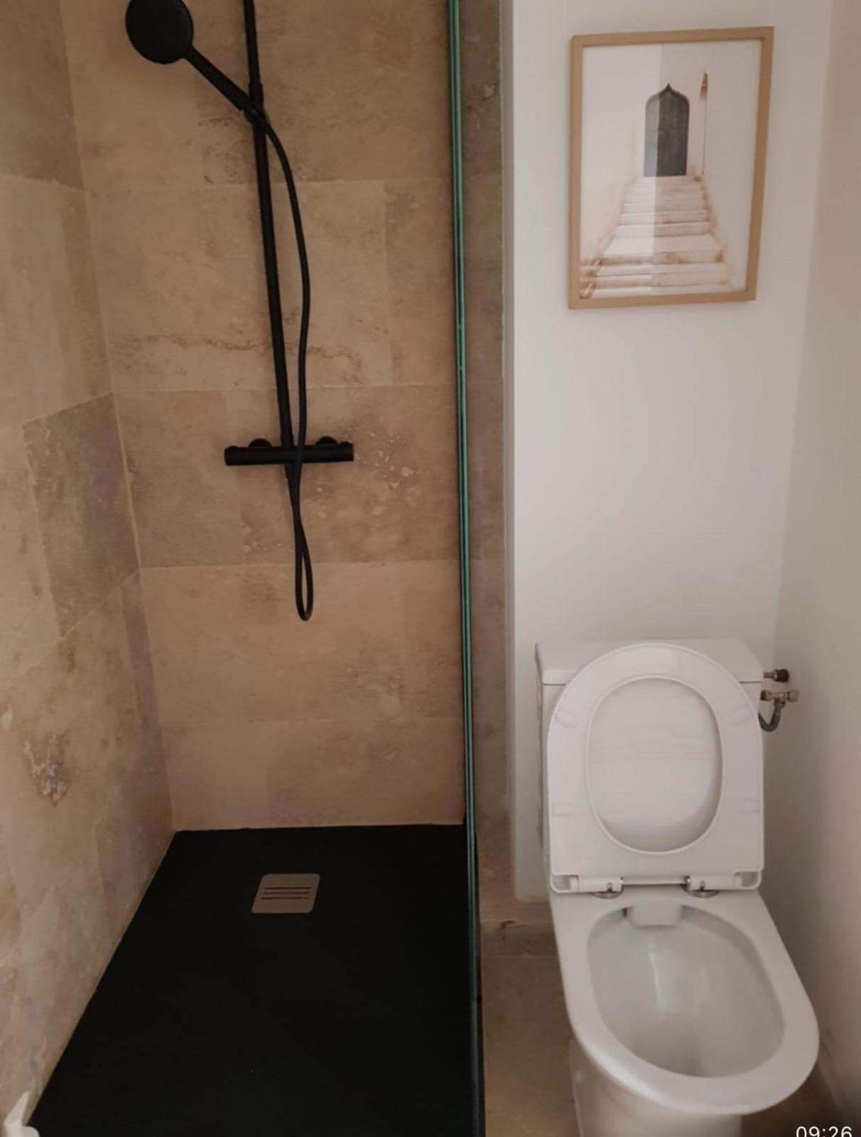 Central And Comfortable Studio, Near Train Station Marsylia Zewnętrze zdjęcie